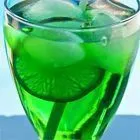 Изумрудный цвет Вашего напитка